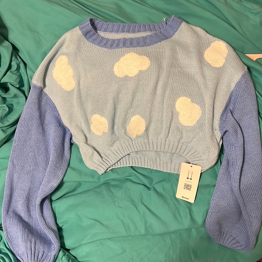 blue cloud stitch sweater